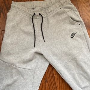 Nike tech fleece pants (grey)